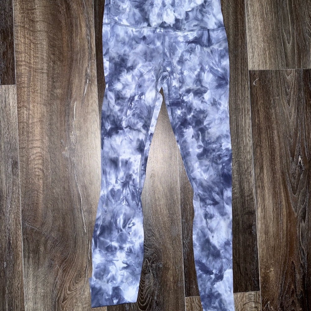 Lululemon Athletica Gray Leggings Full-Length Stretchy